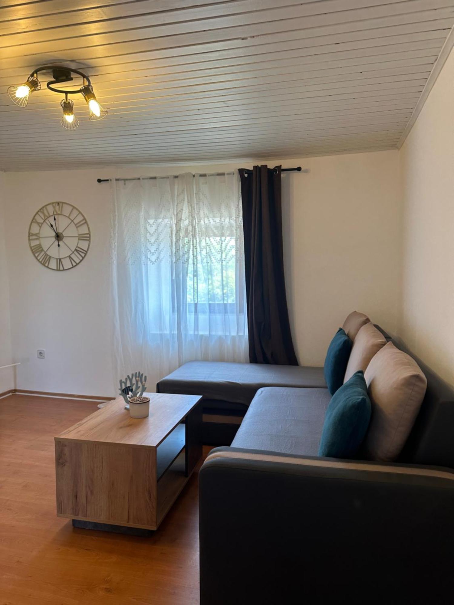 Apartment Mare Пореч Екстериор снимка