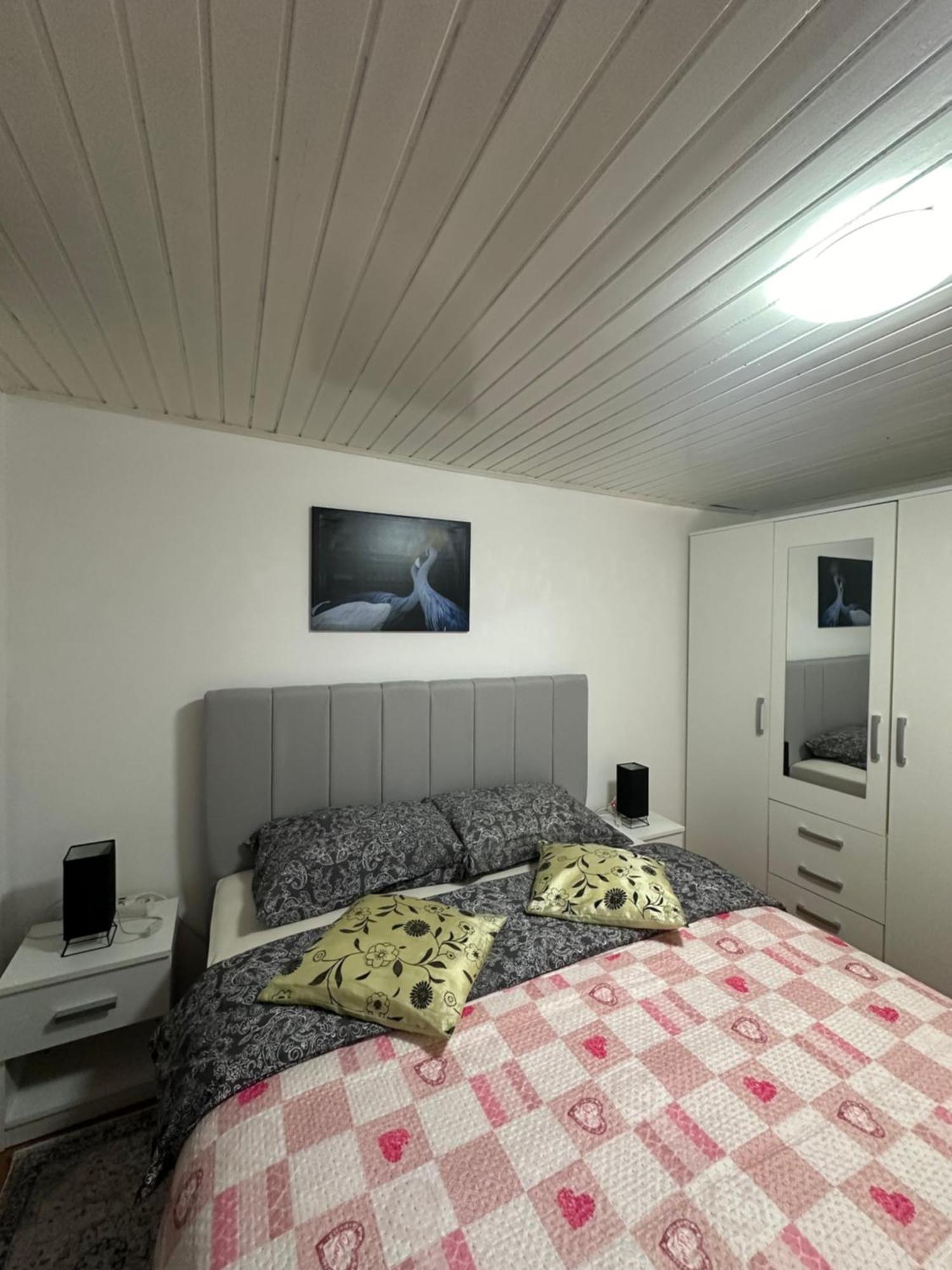 Apartment Mare Пореч Екстериор снимка