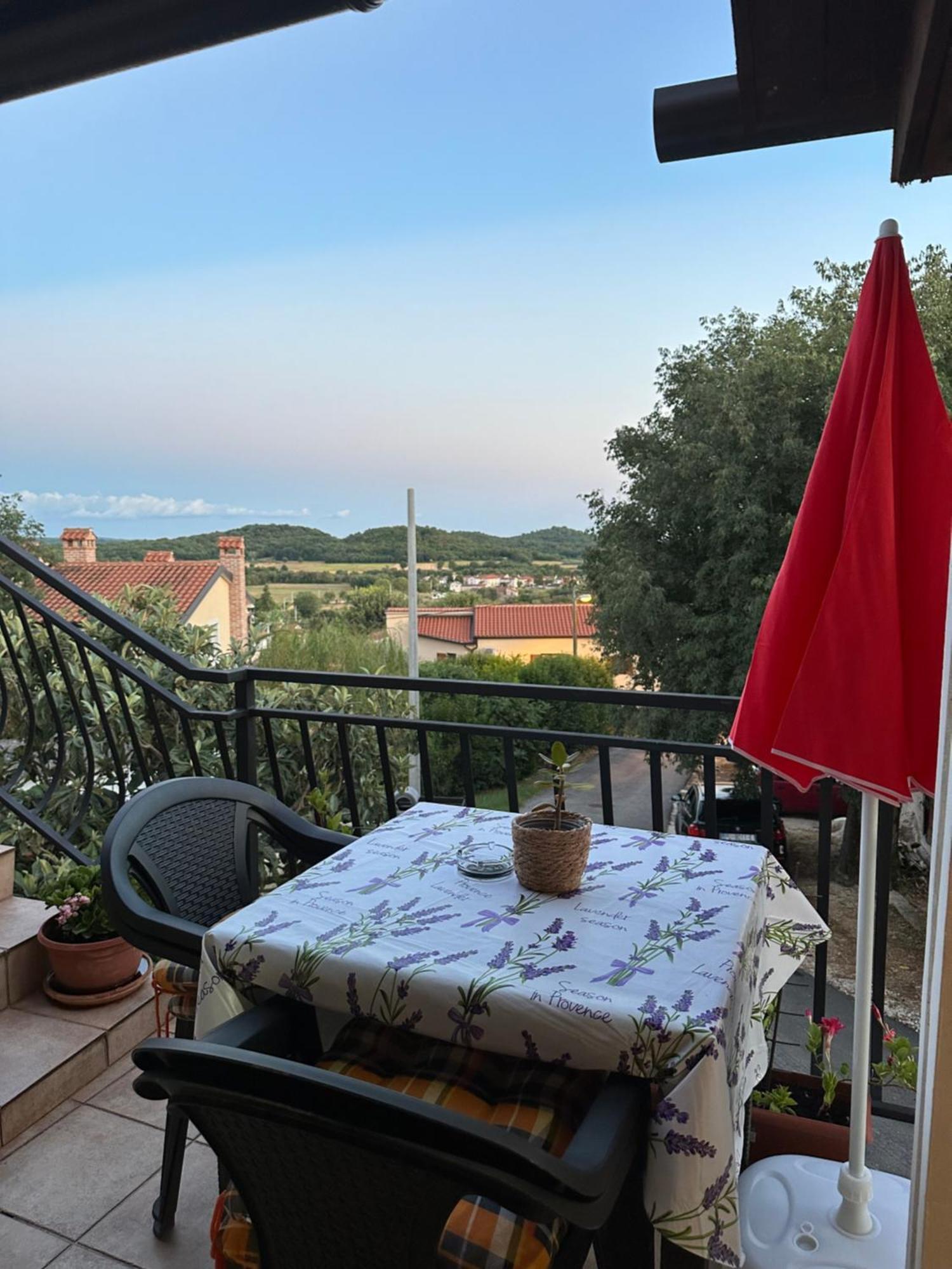 Apartment Mare Пореч Екстериор снимка