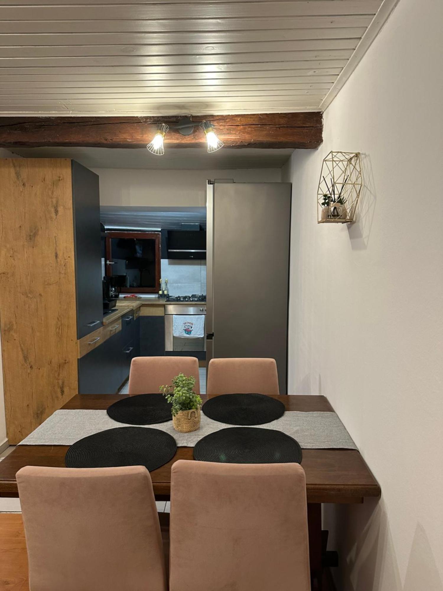 Apartment Mare Пореч Екстериор снимка